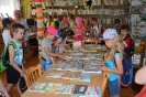 Dzieci z Lecki w błażowskiej bibliotece.