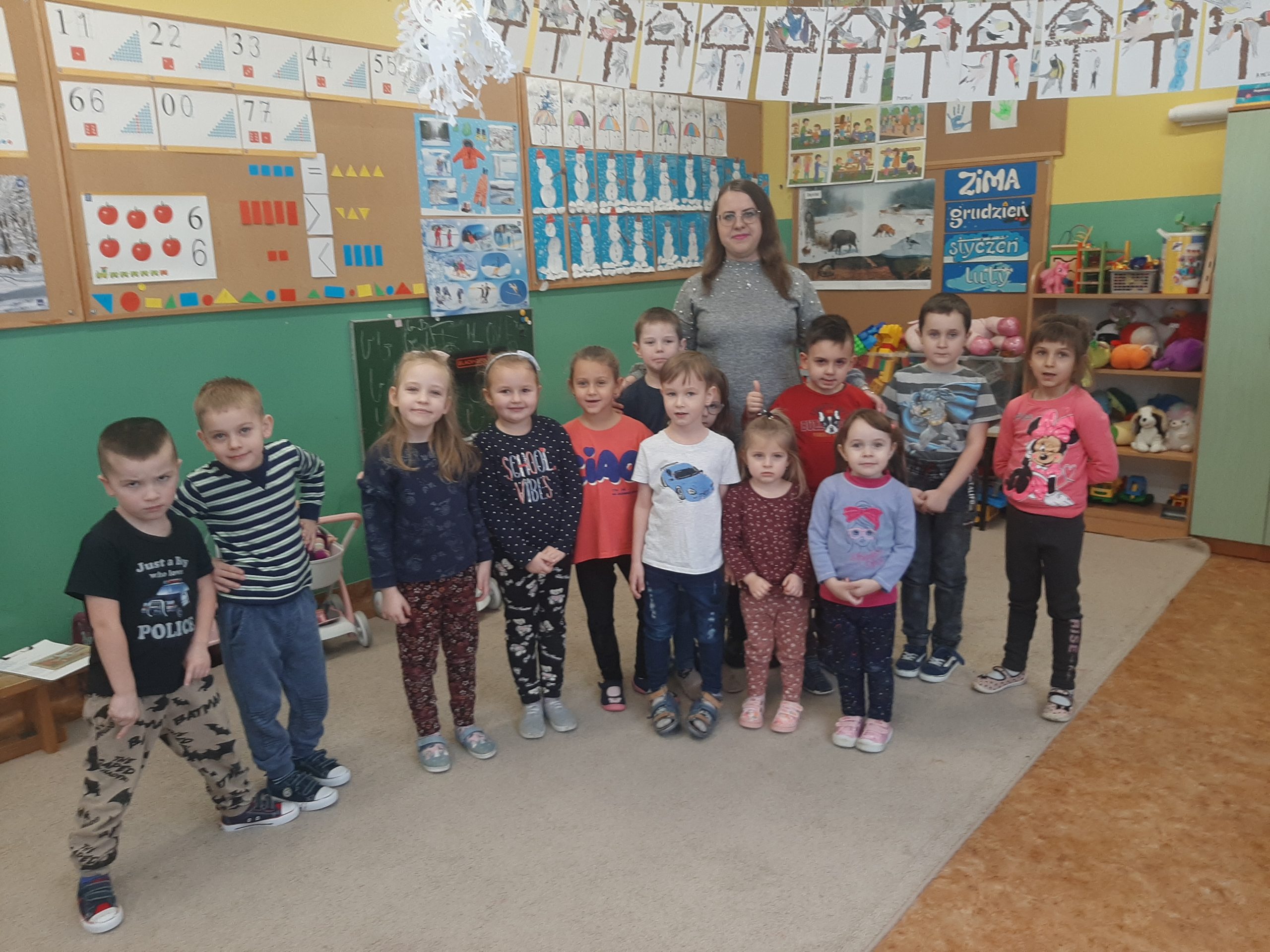 Ruda kitka i jej przysmaki – Dzień Wiewiórki w przedszkolu w Lecce