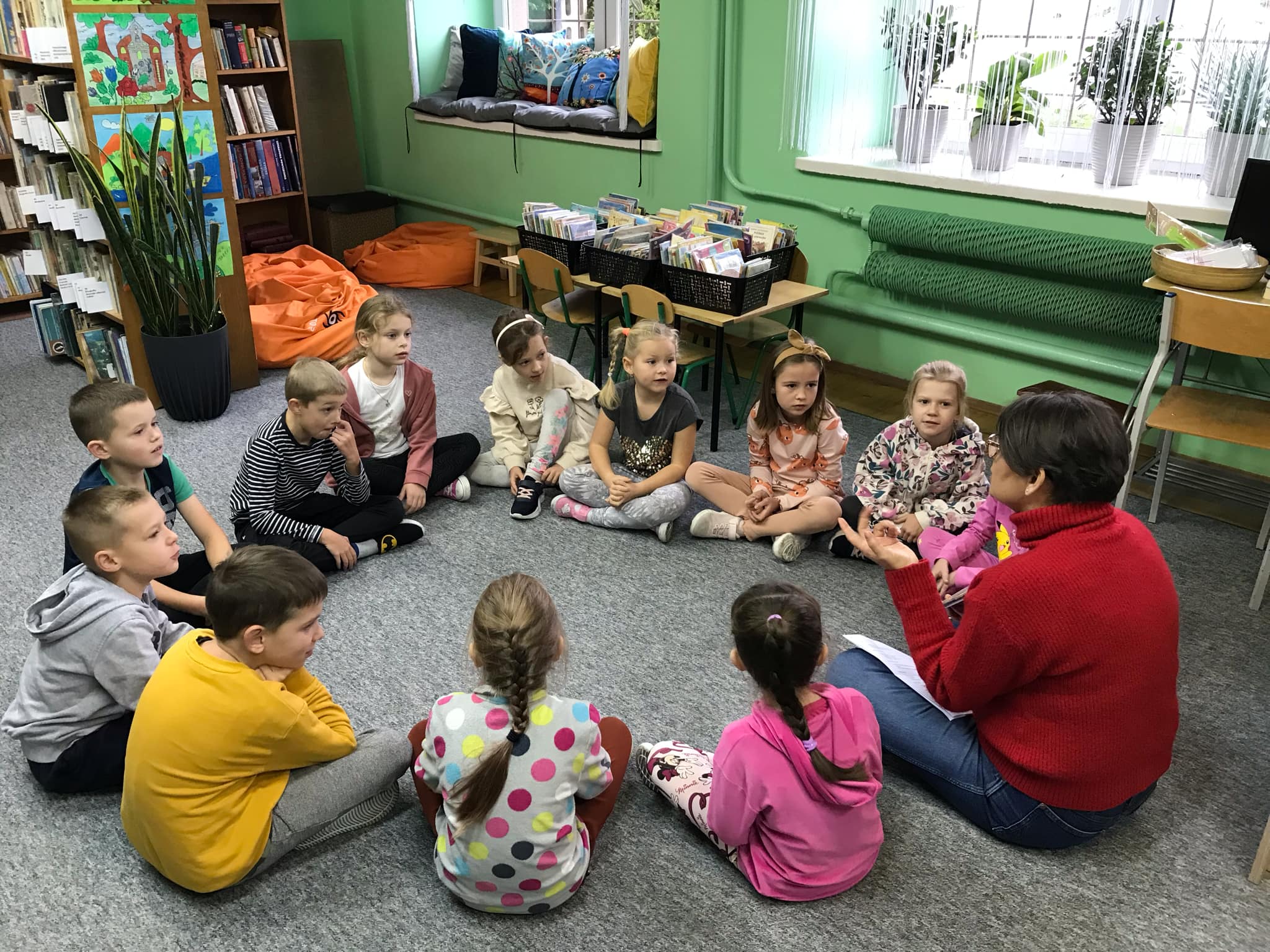 „Jeden za wszystkich, wszyscy za jednego” – przygoda w latarni morskiej. Zajęcia z bajkoterapii w futomskiej bibliotece.